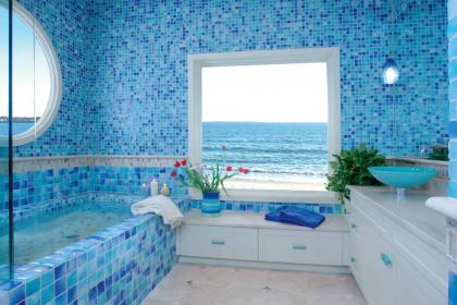 голубой интерьер в ванной2.jpg